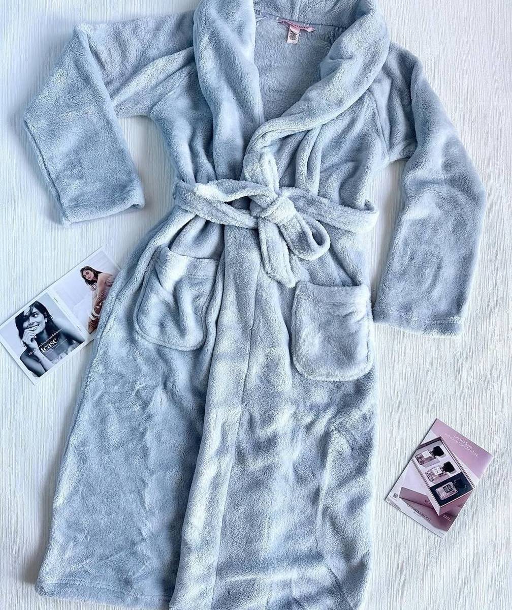 Халат Victoria's Secret - The Cozy Light Blue Short Robe Size M/L