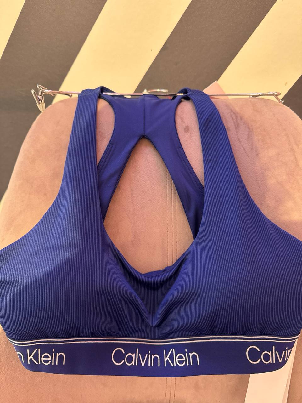 Бюстгальтер-топ Calvin Klein Underwear 212305815 Синій розмір M