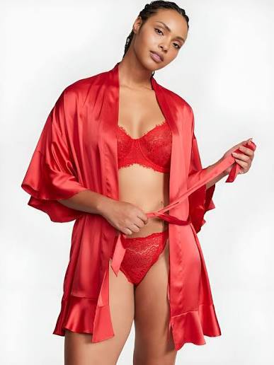 Сатиновий халат Victoria's Secret satin flounce robe червоний розмір Xs/S