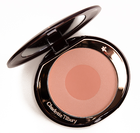 Пудрові рум'яна Charlotte Tilbury Cheek To Chic у відтінку First Love