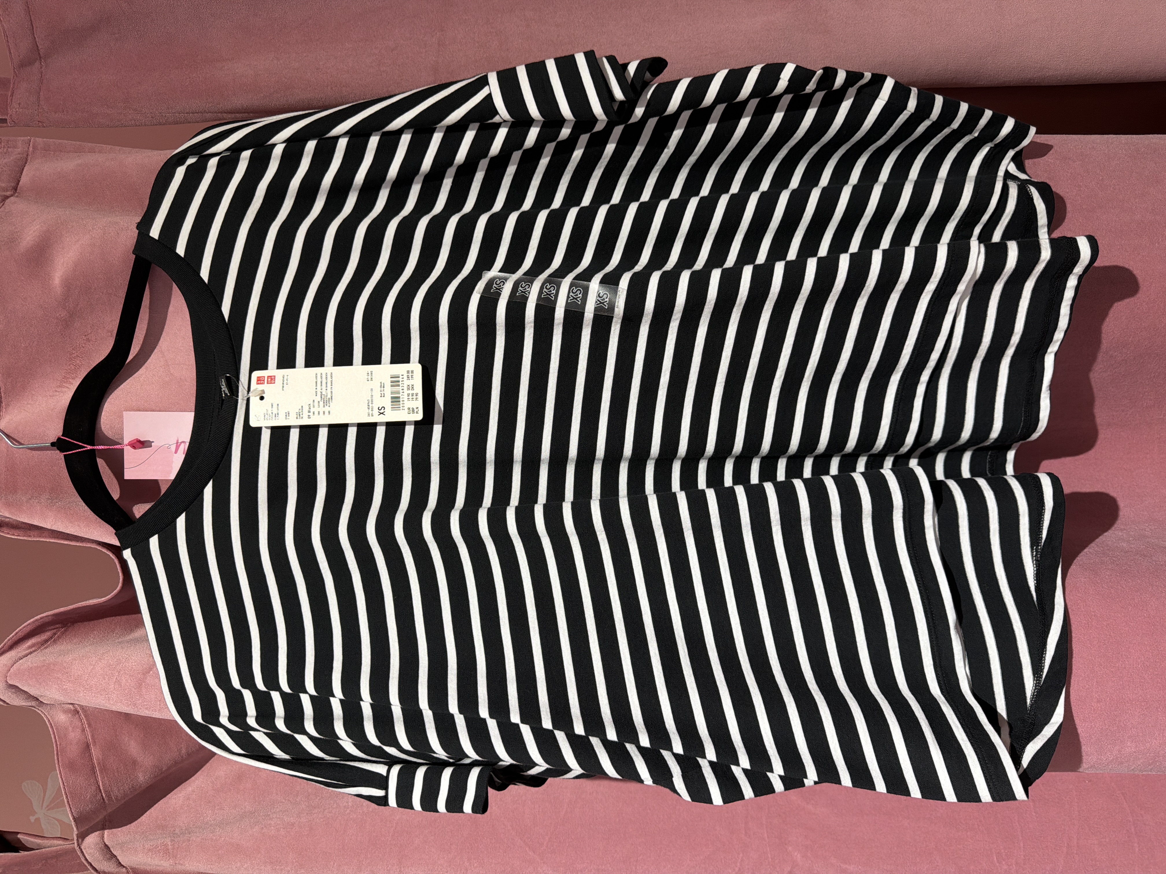 Uniqlo футболка смугаста Women oversized stripe cotton T-shirt 09 Black, колір - чорно-білий, розмір XS