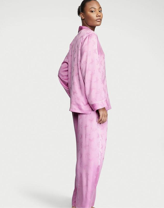 Піжама атласна Victoria's Secret Satin Long Pajama Set рожева метелики Xs regular