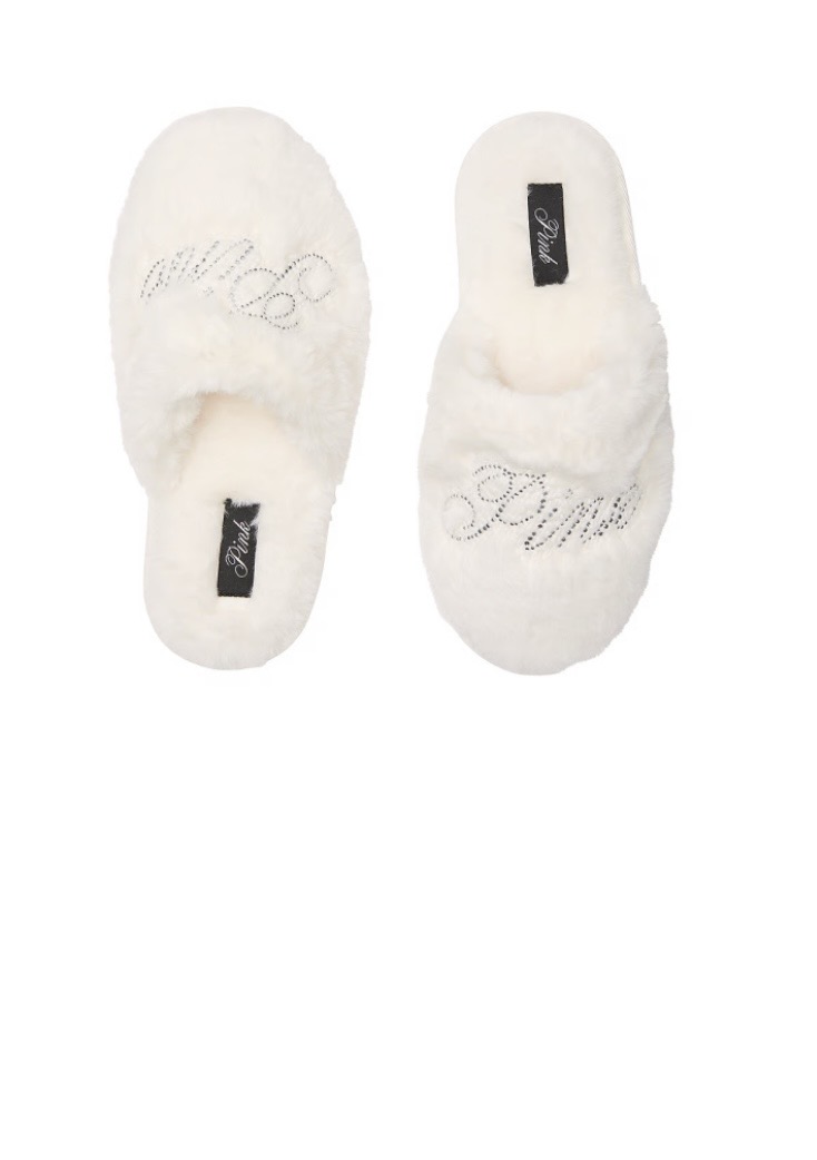 Тапочки білі PINK Victoria's Secret Faux Fur Closed Toe Bling Logo Slippers Women Size M