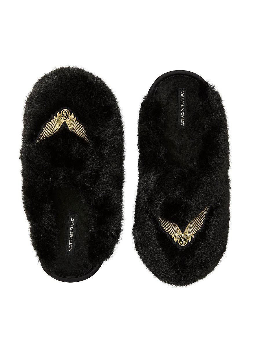 Тапочки чорні Victoria’s Secret Closed-Toe Faux Fur Slippers M