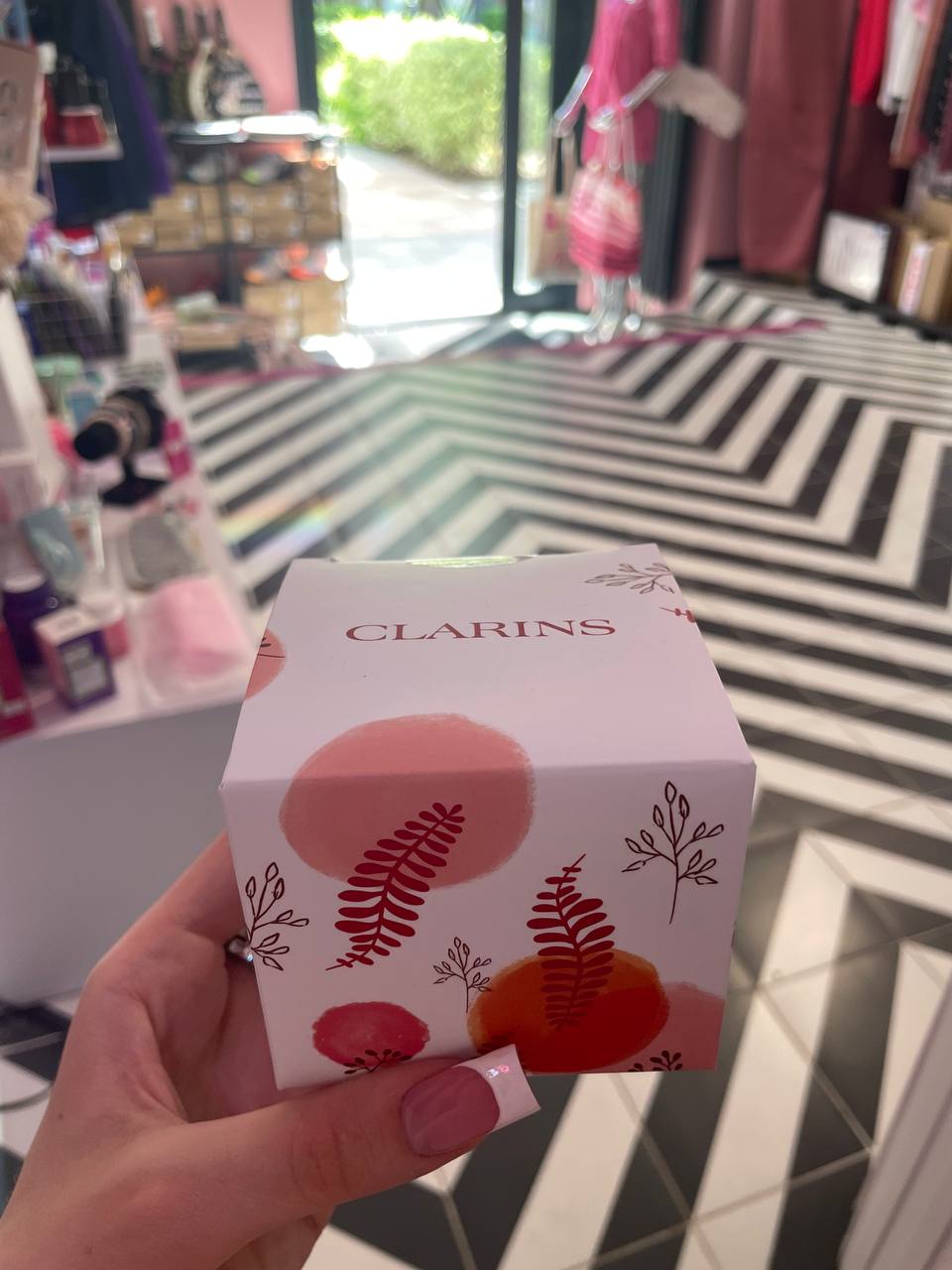 clarins hair brush щітка для шкіри голови