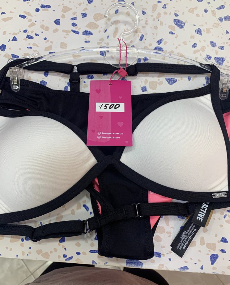 Купальник чорний з трикутними білими чашечками PINK Victoria's Secret Size XS