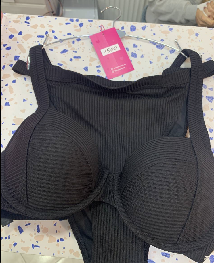 Купальник чорний в рубчик Victoria's Secret Size XS