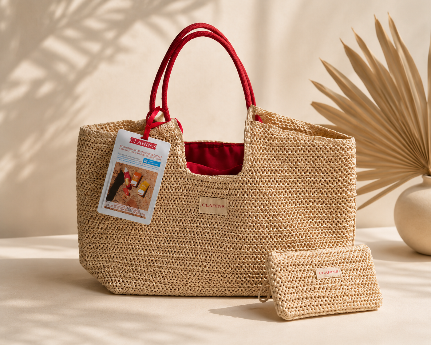 Сумка соломʼяна Clarins з косметичкою