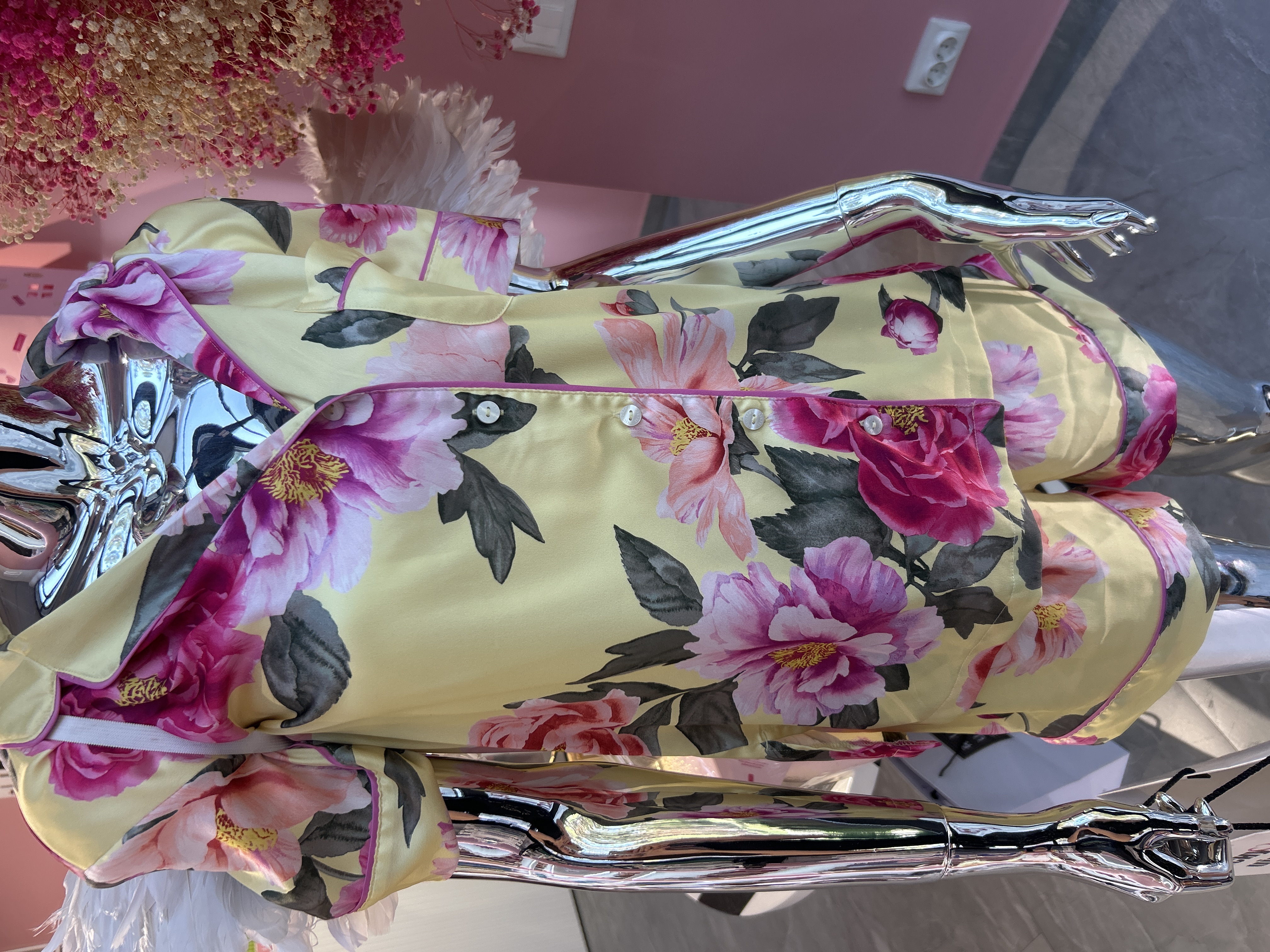 Сатинова жовта піжама з квітами Satin Short PjS Victoria's Secret Size XS