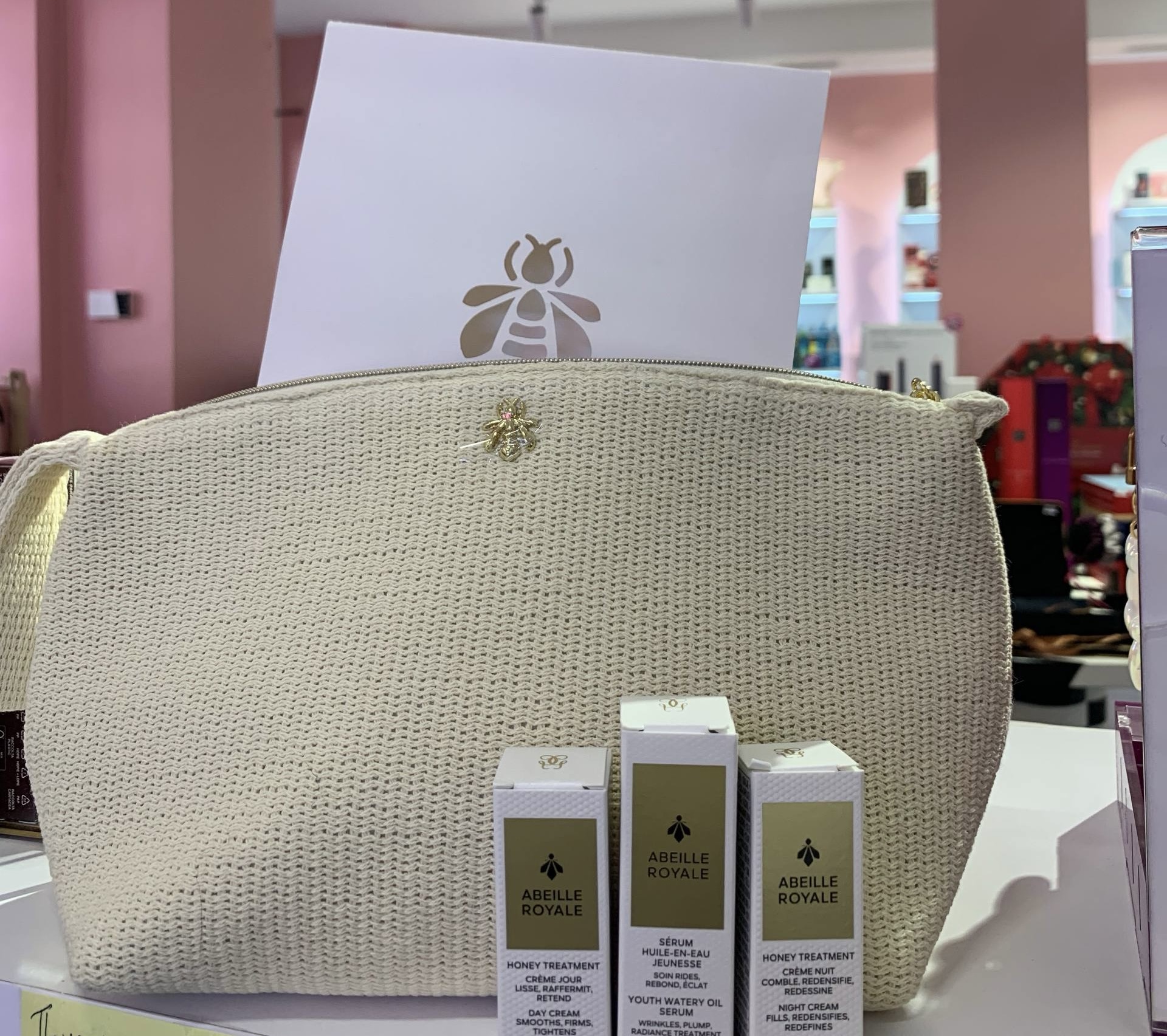 Подарунковий набір Guerlain Abeille Royale з косметичкою