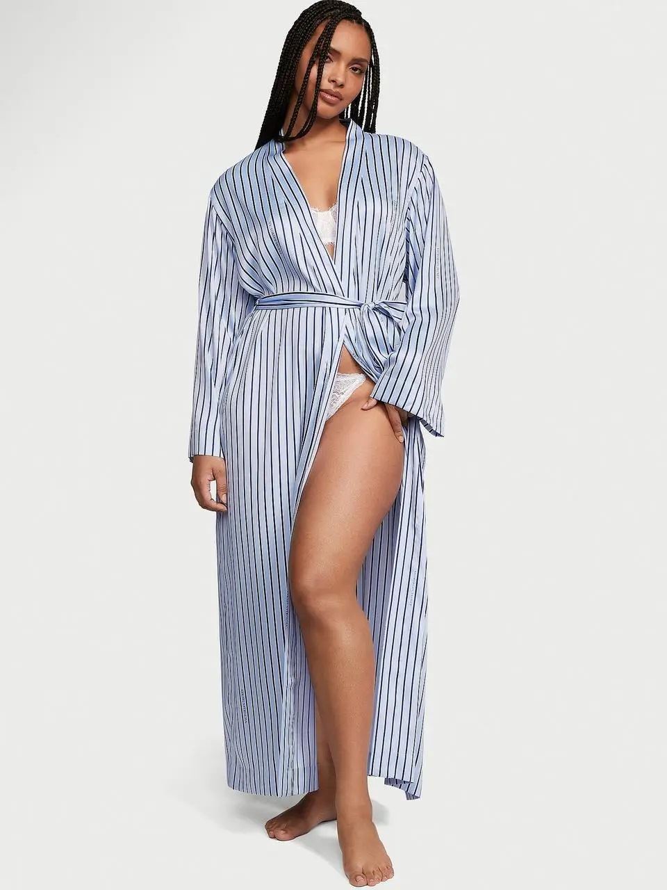 Сатиновий халат Lase Inset Robe Victoria's Secret Blue Crescent Stripes Голубий у синю смужку M/ L
