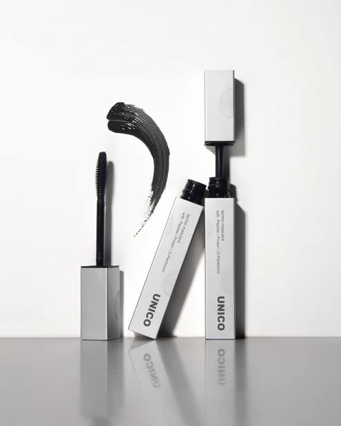 Unico BLACK TERMO MASCARA with peptides - Туш чорна