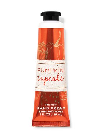 Крем для рук Bath and body works - PUMPKIN CUPCAKE